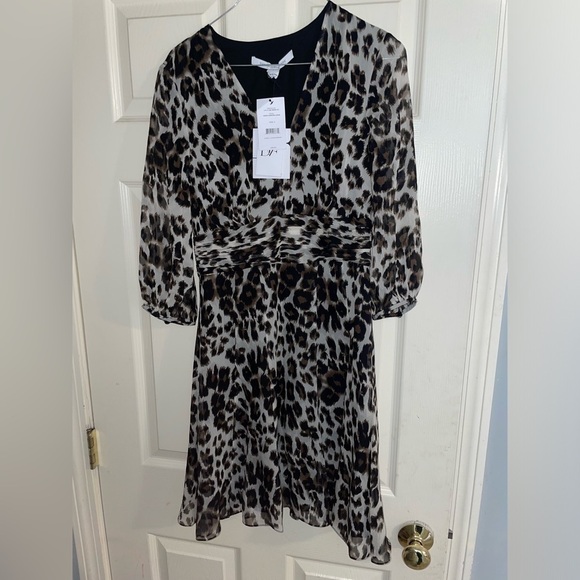 New Diane Von Furstenberg Snow- Cheetah A-line Silk dress ✨Sz 4 - Picture 7 of 12